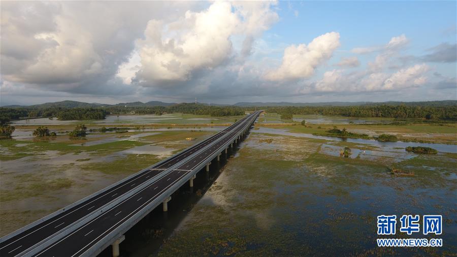 （国际·图文互动）（4）中企承建斯里兰卡南部高速公路延长线全线通车