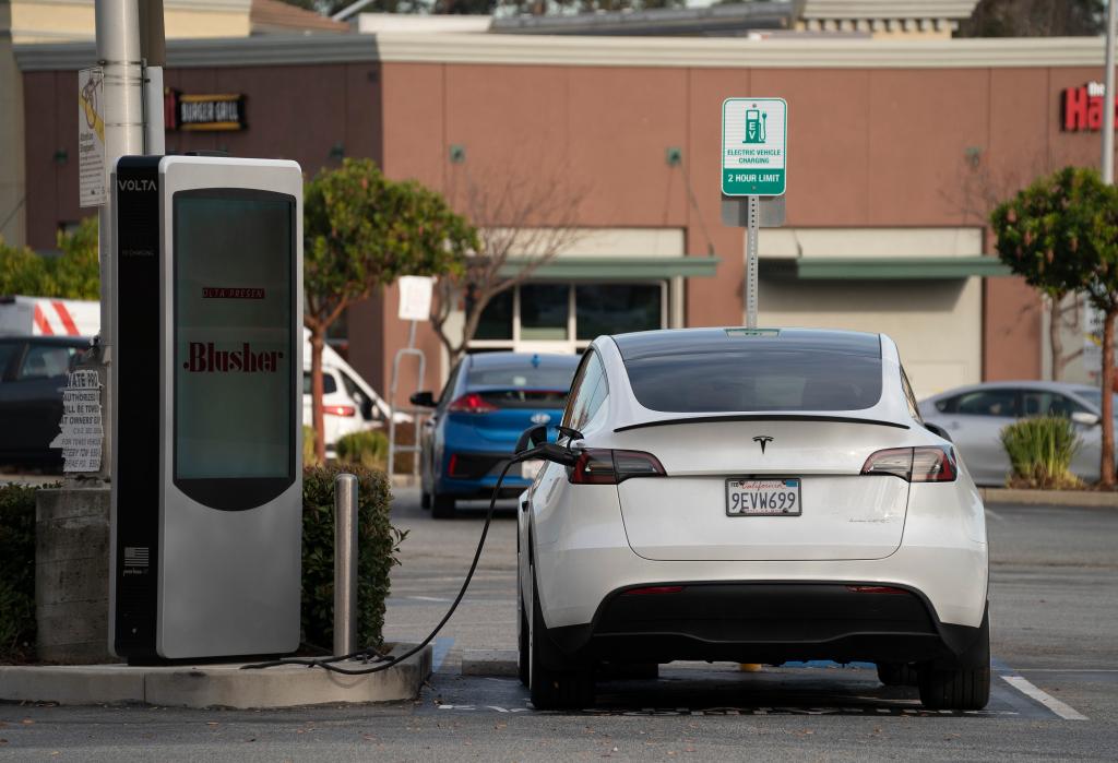國際觀察丨馬斯克的黯然退場——起底美國制度性腐敗