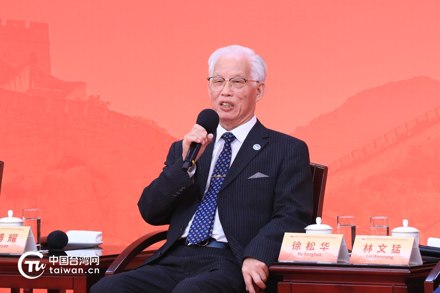 “祖國強大了，我們的脊梁才能更挺”——記者會上，海外僑胞道出共同心聲