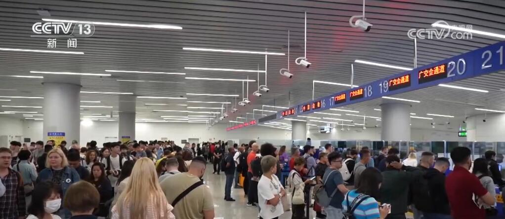 “文旅+”“演唱會+”、五折優惠…… 為了抓住假期這波熱潮 各地文旅拼了