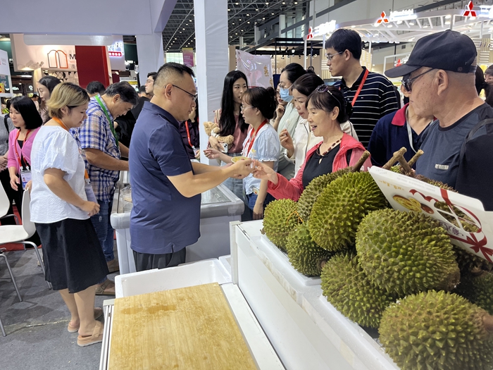 從高端工藝品到大眾消費品——馬來西亞企業借力消博會開拓中國市場