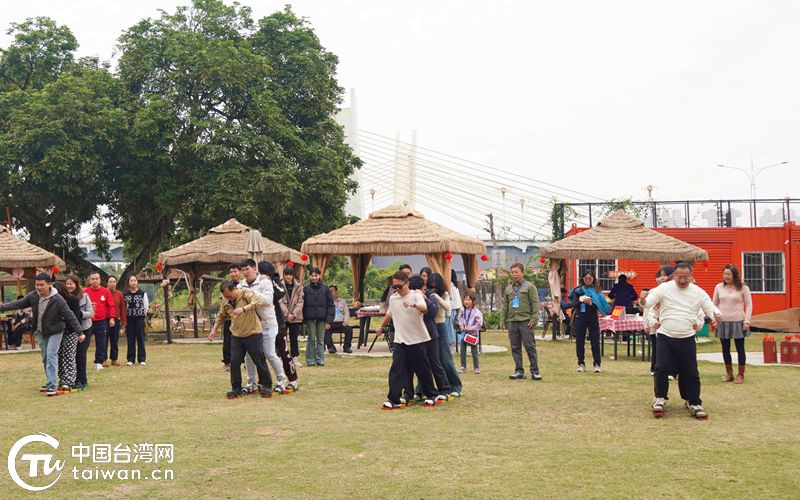 “唄儂一家親”：臺胞在廣西崇左共迎新春