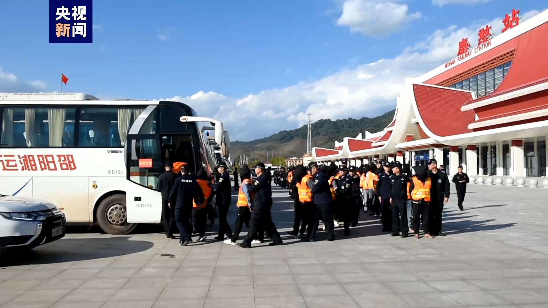 268名實施跨境電信網絡詐騙的犯罪嫌疑人移交我方