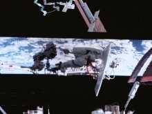 神舟二十一號航天員乘組圓滿完成第三次出艙活動 中國航天員個人出艙活動次數紀錄刷新