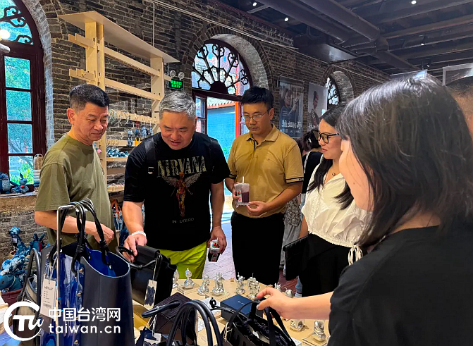 兩岸知名音樂人打卡貴州雲岩：邂逅音樂與美食的文昌之旅