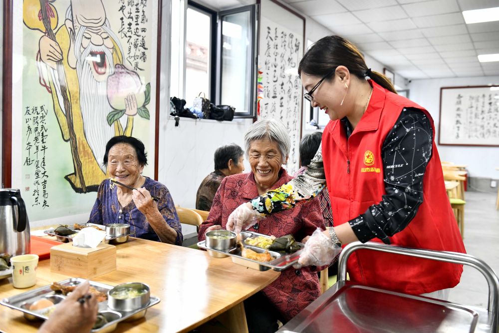 強國建設、民族復興的必由之路——以習近平同志為核心的黨中央引領新時代改革開放紀實