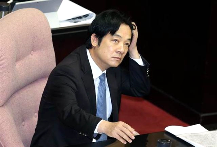 騙不動了！上任不到一個月，賴清德因兩岸問題痛失200萬支持者