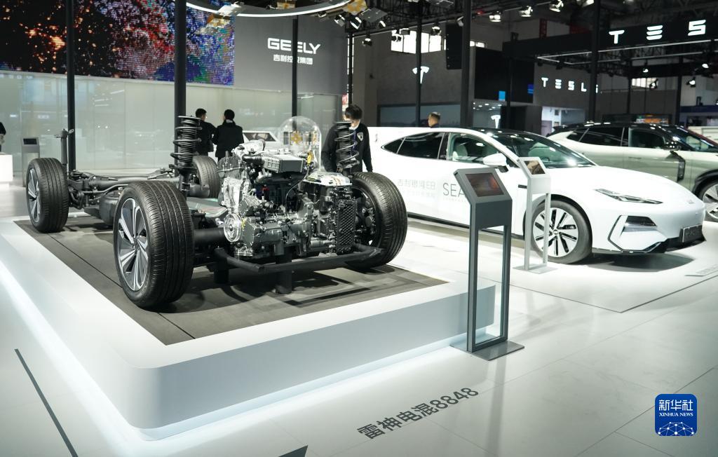 “鏈”接世界 奏響開放合作新樂章——寫在首屆中國國際供應鏈促進博覽會開幕之際