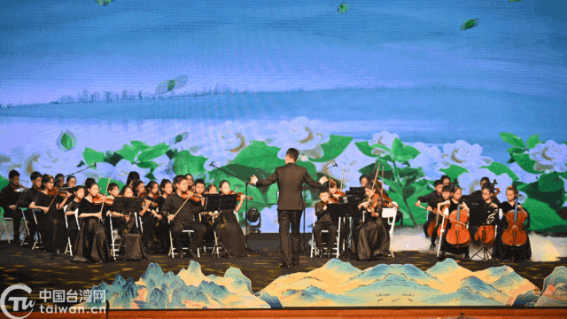 “山河美·兩岸青少年詩詞大會”在滬舉辦兩岸青年共赴文化研學營