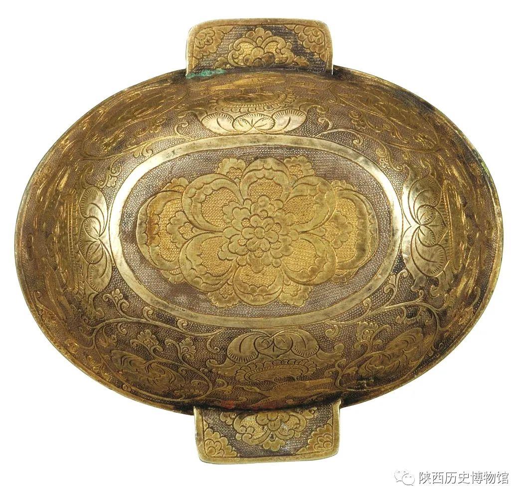 今日七夕，鵲橋下游來一對鴛鴦