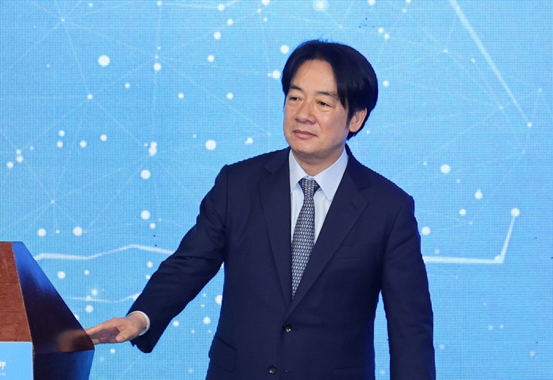 當解放軍戰機再度巡航台島，臺民眾這次卻只想讓賴清德下臺！