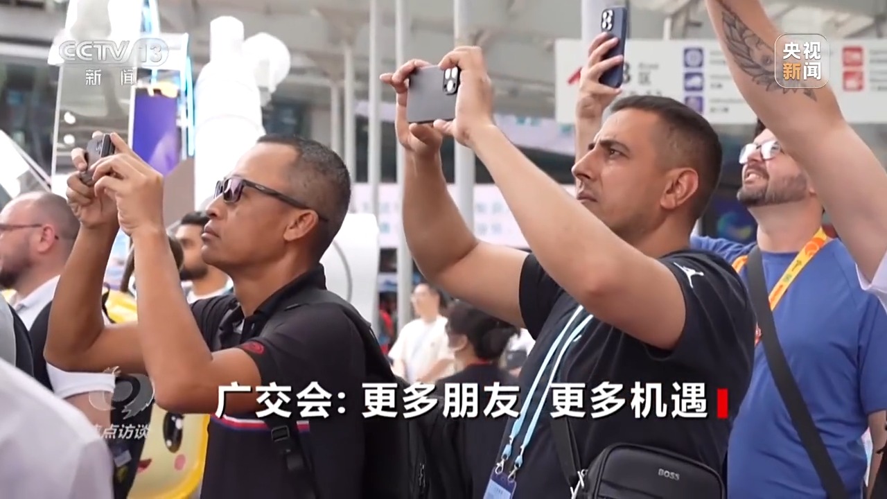 “圈粉”全球客商 廣交會向世界“種草”中國“智”造