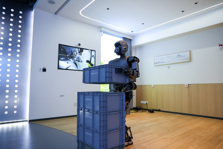 人形機器人加速進化 人形機器人加速進化