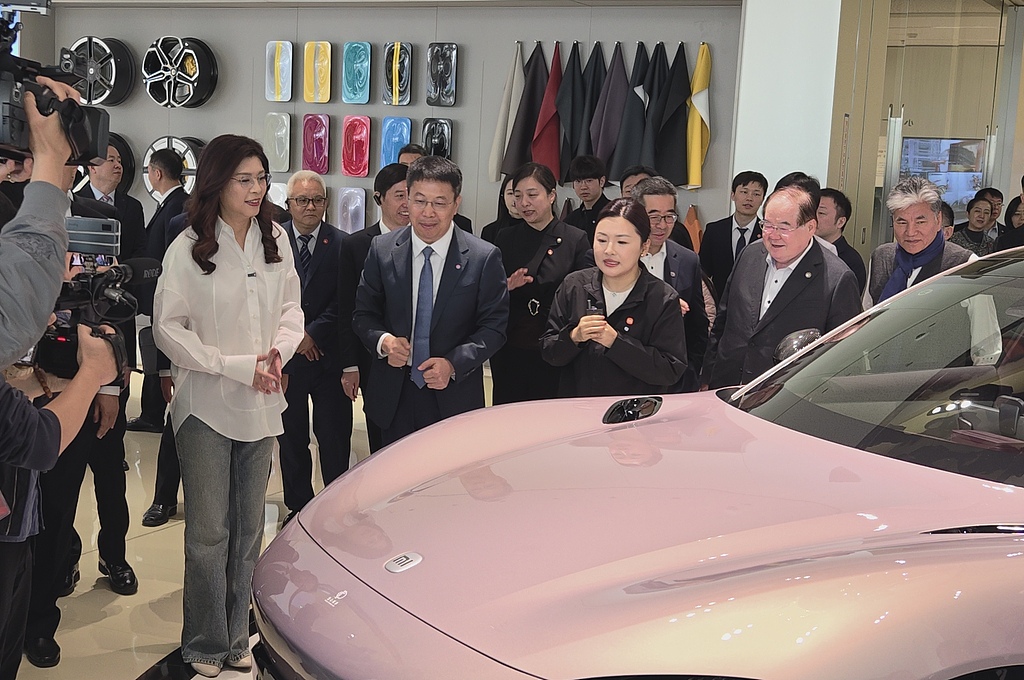 “這次訪問的行程是台灣各界觀察大陸高品質發展的窗口”_fororder_VCG111634309687