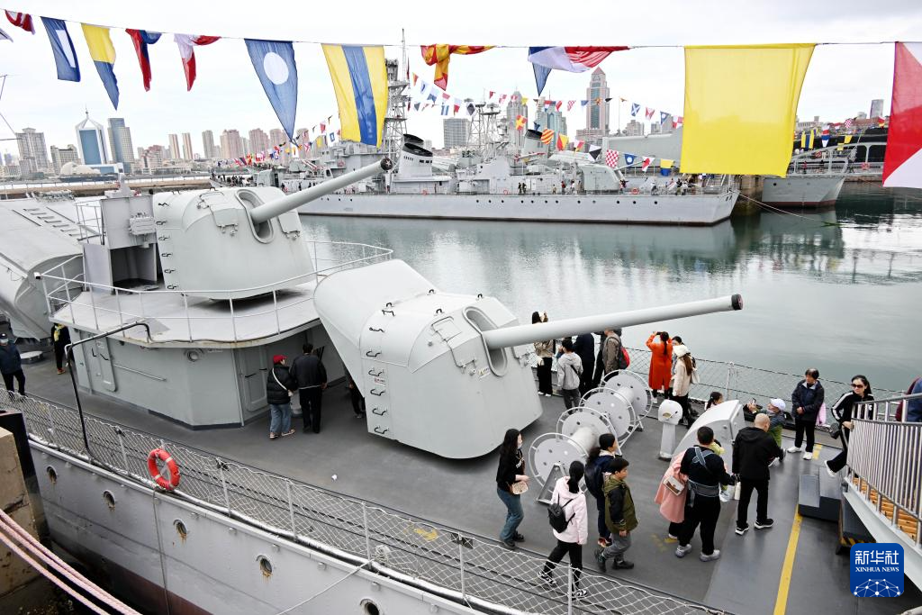 海軍節帶熱“海博遊”