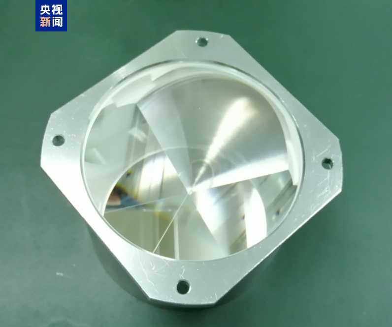 中國首次實現地月距離尺度衛星鐳射測距 中國首次實現地月距離尺度衛星鐳射測距