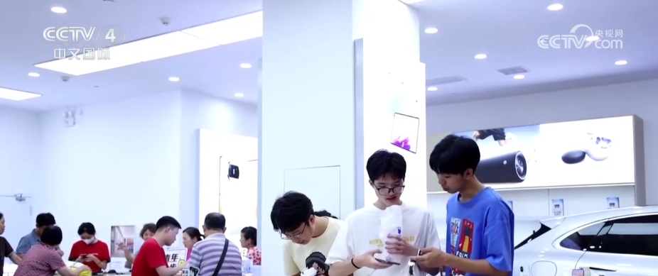 4600億元、370億元、812.2億元……“數”裏行間感知經濟活力