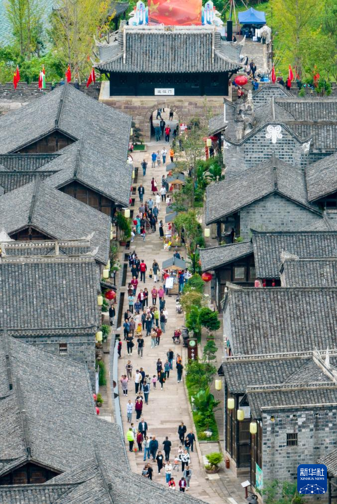 假期文旅熱