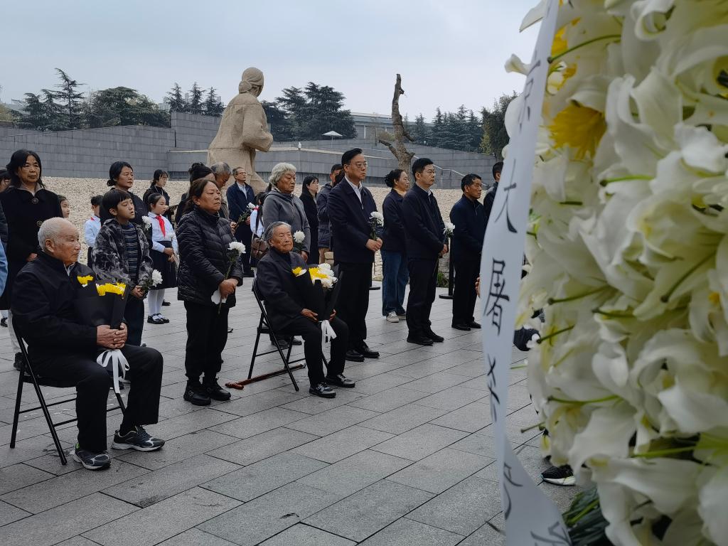 南京大屠殺死難者遺屬舉行清明祭 倖存者僅剩21人 南京大屠殺死難者遺屬舉行清明祭 倖存者僅剩21人
