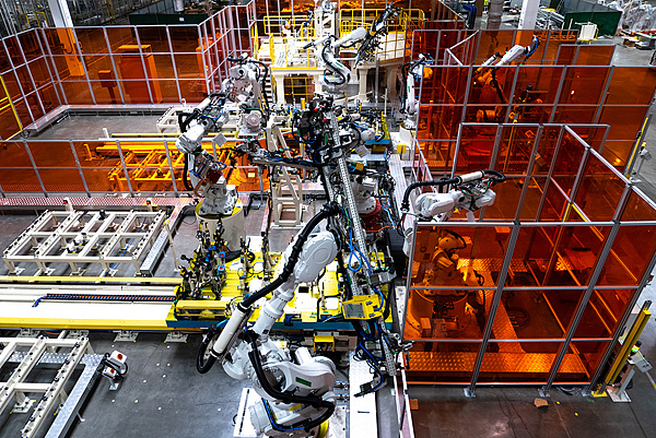 中國“標準”領跑國際 製造業轉型升級情況如何? 中國“標準”領跑國際 製造業轉型升級情況如何?