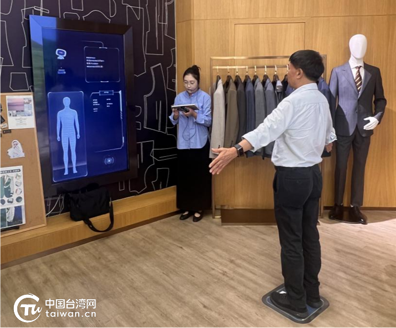 “精彩青島我來了”兩岸媒體青島行 從服裝智造到高鐵裝備 見證大陸硬核實力