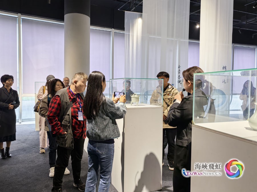 執著追求天青色的夢想——“中國式現代化發展看河南”兩岸媒體聯合採訪團走近汝瓷_fororder_圖2