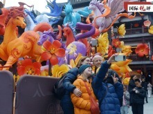 國際銳評丨從“圍觀”到“融入”,感知馬年春節裏的中國文化密碼 國際銳評丨從“圍觀”到“融入”,感知馬年春節裏的中國文化密碼