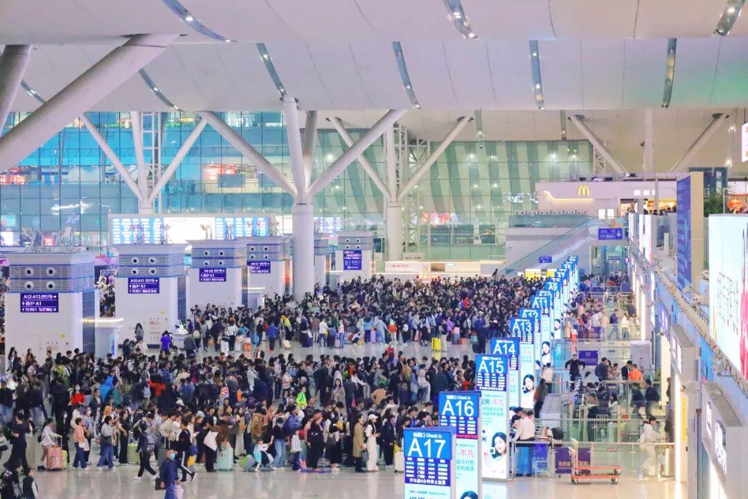 一天跑300多列復興號！這條高鐵調圖後到底有多忙？