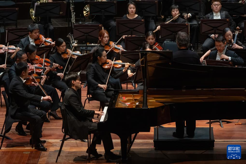 中國國家大劇院管弦樂團開啟歐洲多國巡演 中國國家大劇院管弦樂團開啟歐洲多國巡演