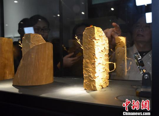 台灣藝術家吳卿攜30件作品“亮相”山東 傳遞東方表達
