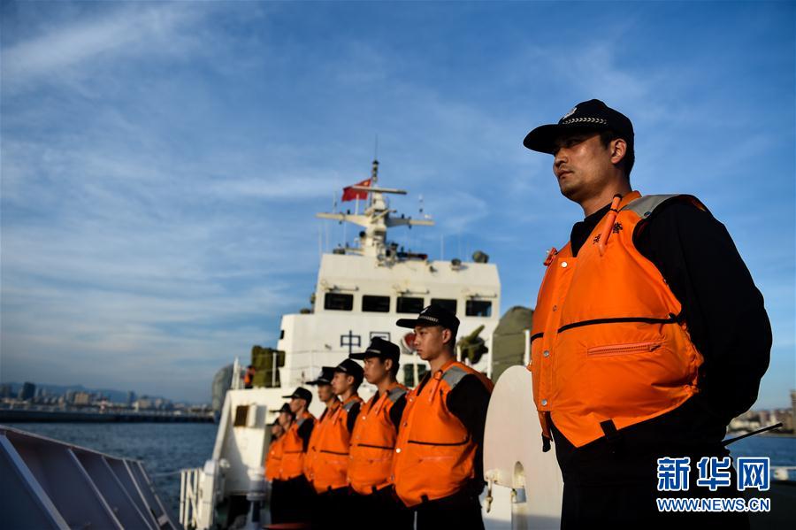 中國海警啟程參加中越海警北部灣共同漁區海上聯合檢查
