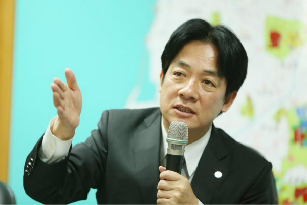 賴清德再放“台獨”狂言：兩岸關係是國際關係