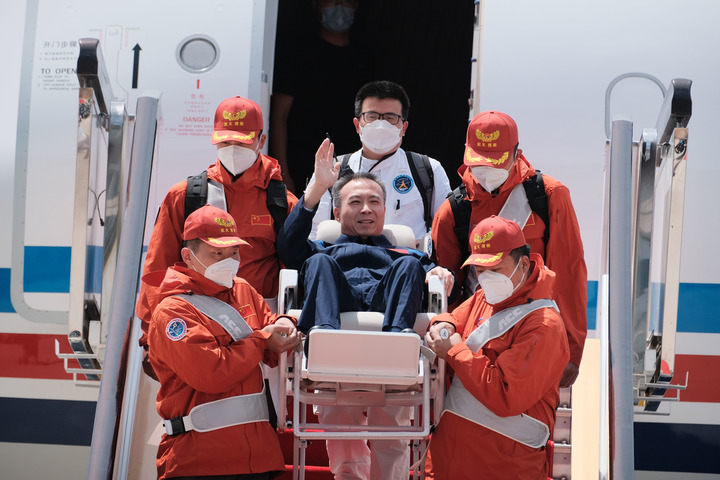 外媒關注：神舟十五號任務圓滿成功