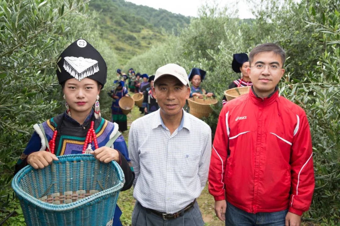 臺青林書任——從北大博士到大涼山“鄉青”