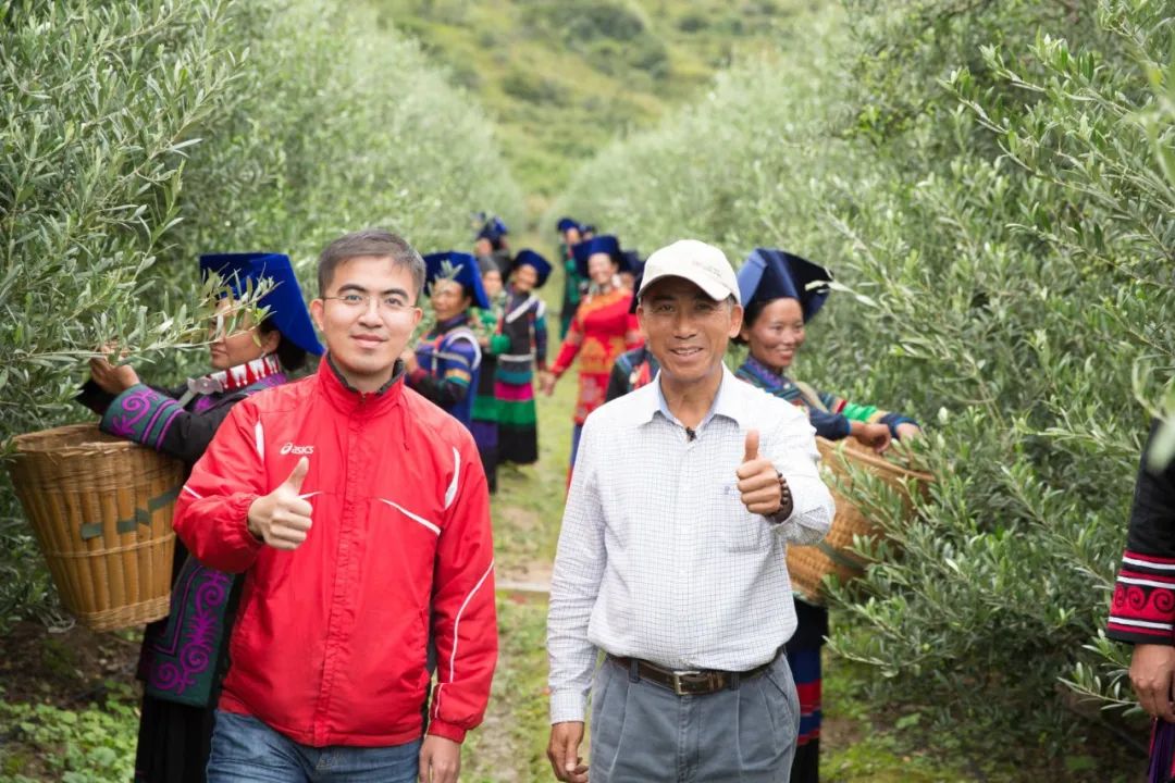臺青林書任——從北大博士到大涼山“鄉青”