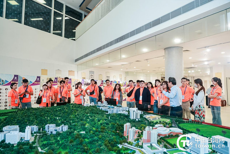 “濃濃兩岸情 同心攜手行”2023台灣青年深圳龍崗科創體驗營舉行