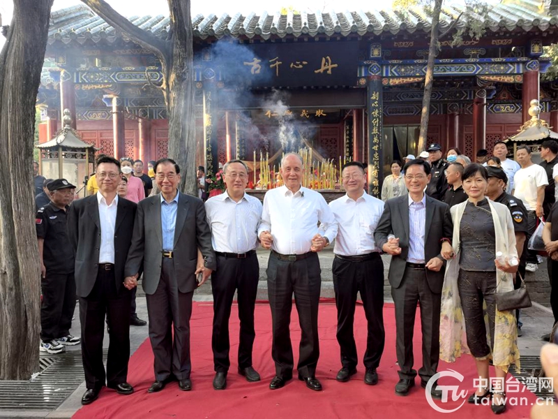 台灣海基會前董事長林中森一行參訪河南省對臺交流基地比幹廟
