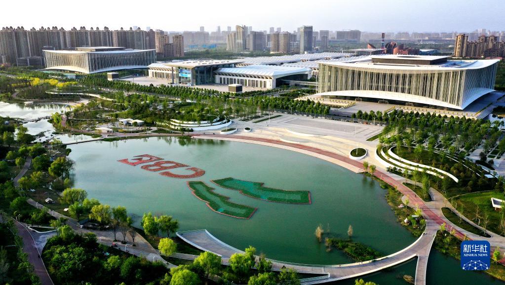 “飛閱”西安瞰古今