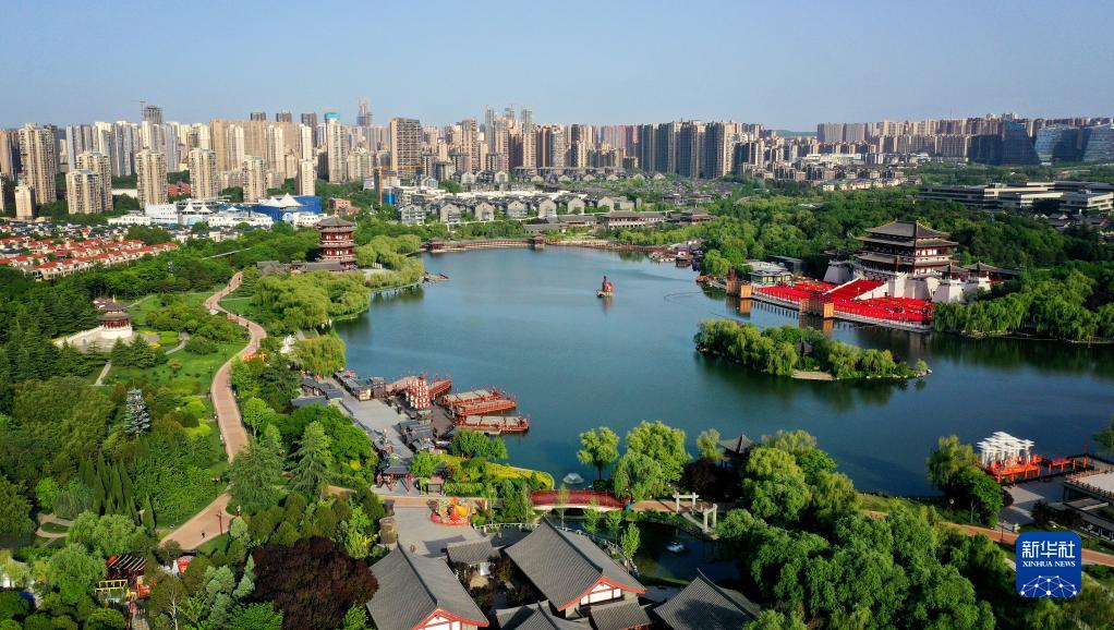 “飛閱”西安瞰古今