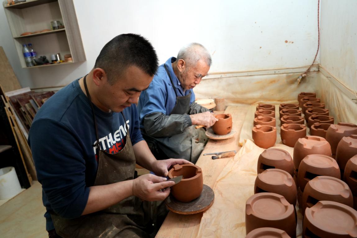 福建永定：“非遺”老手藝煥發新活力