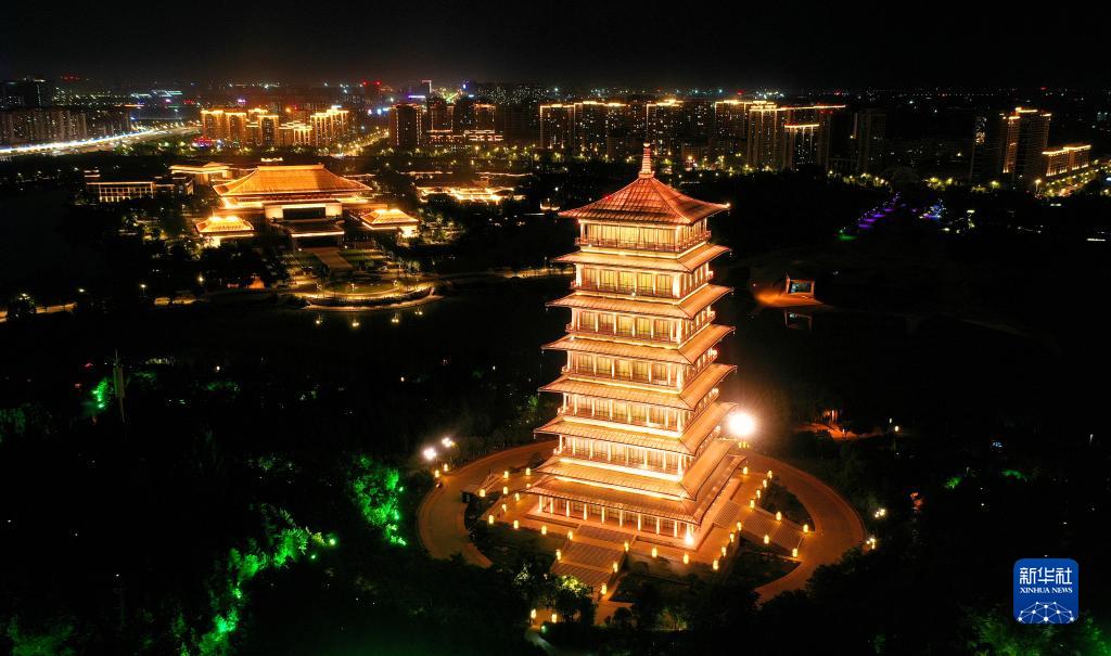 “飛閱”西安瞰古今