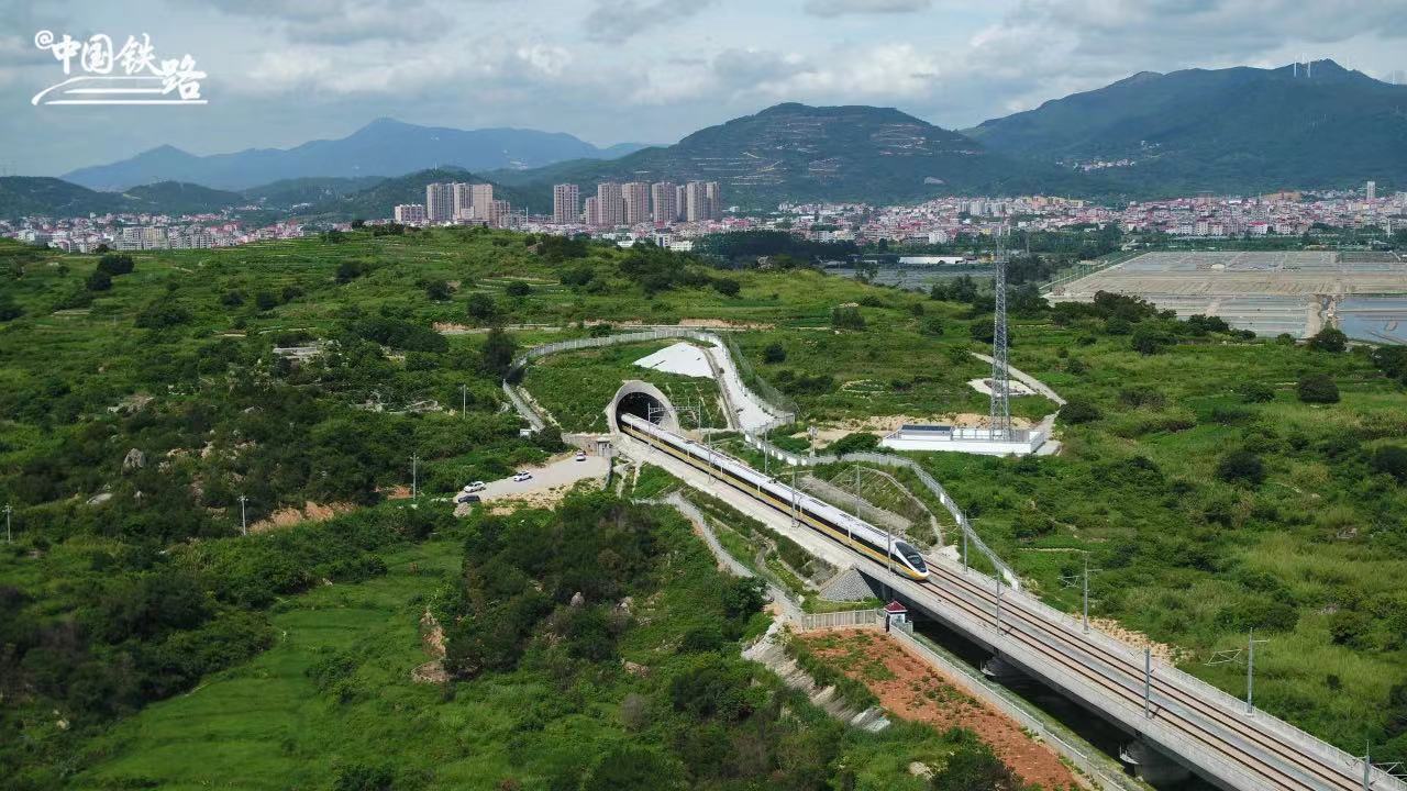CR450動車組研製取得階段性成果