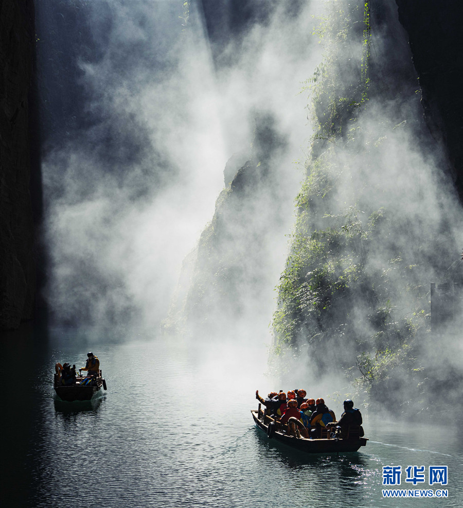 新春旅遊熱 屏山峽谷美景醉遊人 新春旅遊熱 屏山峽谷美景醉遊人