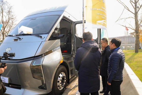 智慧網聯汽車行業年度收官盛會召開 武漢見證汽車産業蝶變之旅