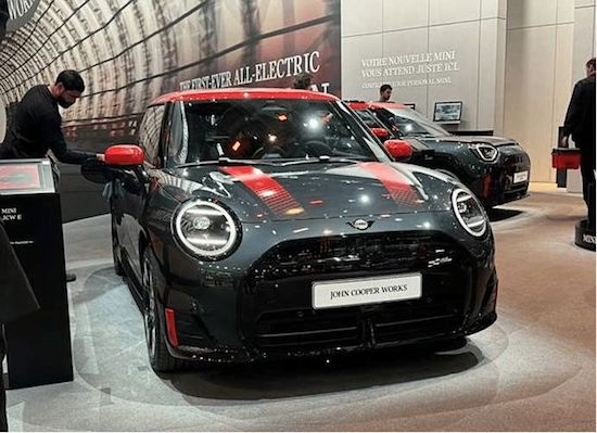 2024巴黎車展：全新奧迪A5\Q5 紅旗EH7\EHS7 昊鉑SSR 標致E-408 MINI JCW……