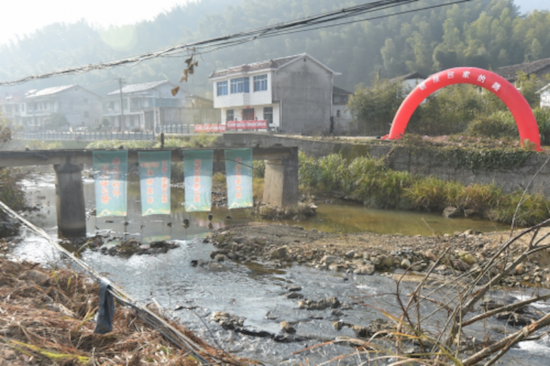 江鈴·溪橋工程再次走進資溪 NO.452座愛心橋順利奠基