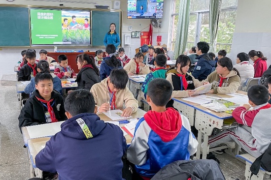 打造職業之旅 上汽大眾助力汽車行業人才培養_fororder_image003