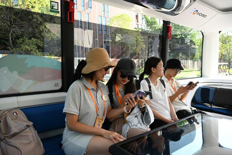 【汽車頻道 資訊】蘑菇車聯正式開啟大運服務 自動駕駛成中國科技新名片