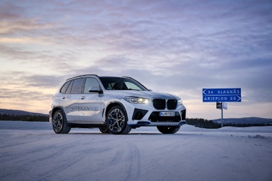 BMW iX5氫燃料電池車試點車隊在國內首次開放試駕_fororder_image002