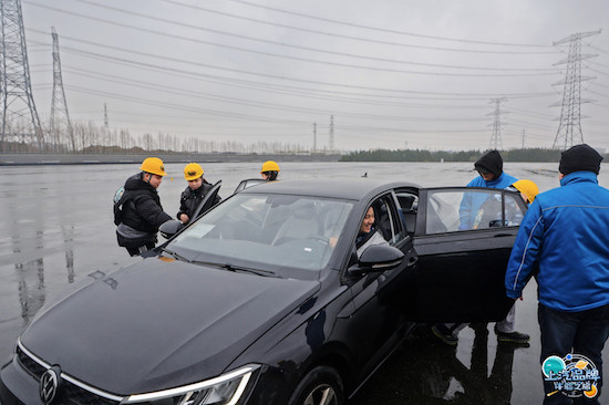 上汽大眾技術中心一日營 與“小小工程師”共探汽車品質背後的奧秘_fororder_image007